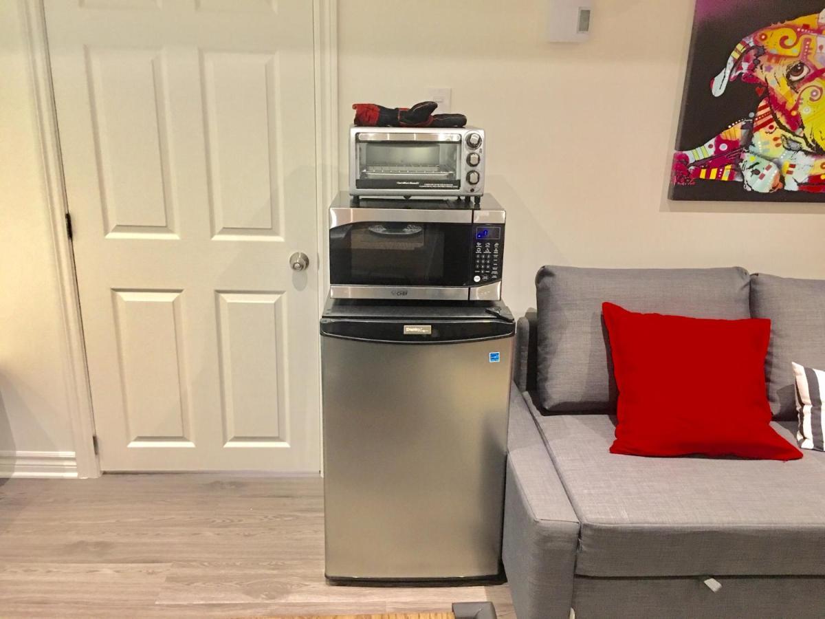 Luxury Bachelor Suite بوينت كلير المظهر الخارجي الصورة